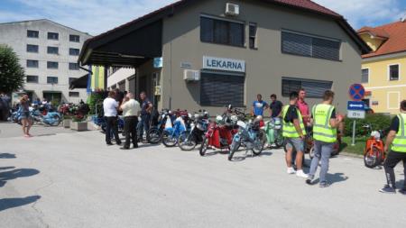 KNOBLEHARJEVO 2018 - Srečanje starodobnih mopedov 1